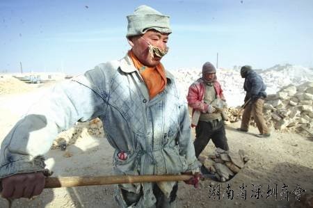 包身工事件两名要犯李兴林李成龙在成都被抓