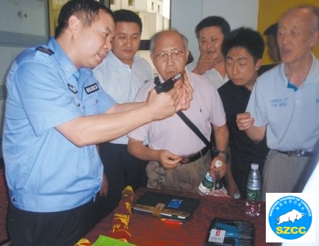 小偷安跟踪器监视业主 作案手法叹为观止(图)