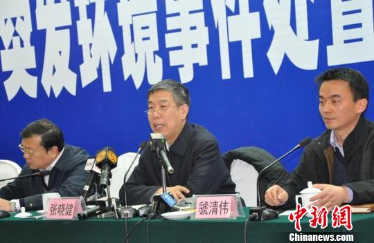 专家称广西龙江镉污染应急处置阶段结束还需一个月