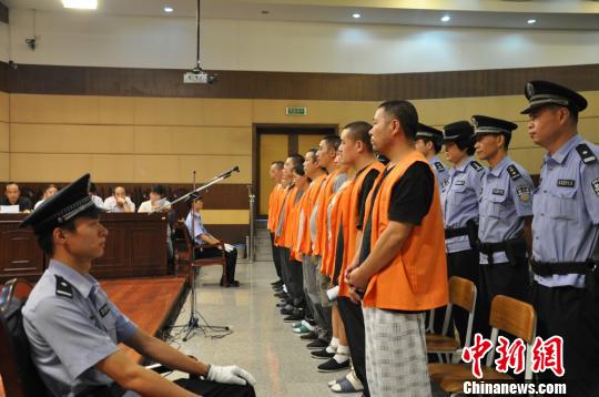 全国首例特大地沟油案:1年半销售超3亿