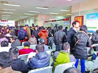 京沪等地二手房市场火热新政引发短暂交易高峰